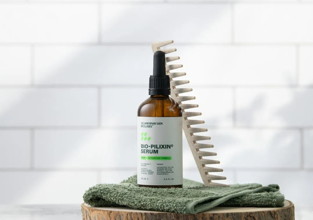 Bio-Pilixin Serum auf einem Badezimmerregal
